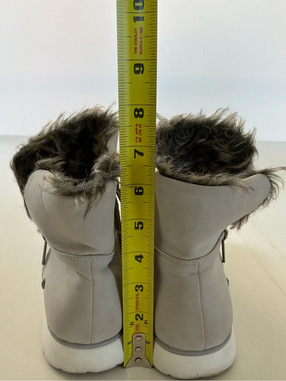 London Fog Collection Women’s Faux Fur Lined Ankle Boots Gray Size 8M